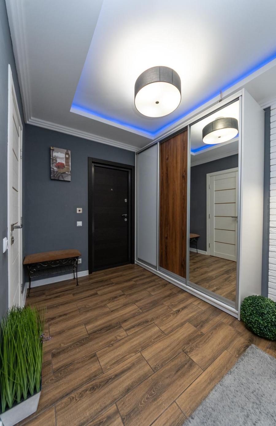 Lux Apartment Near Arena City Kiev Exterior foto